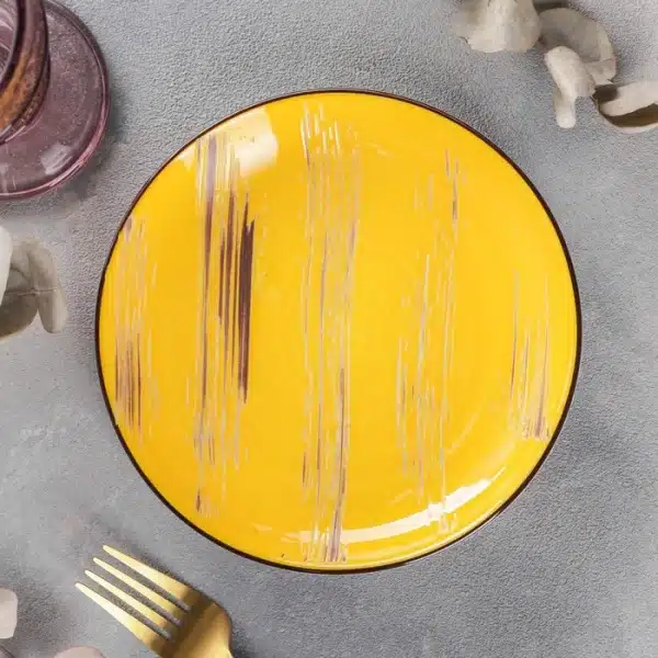 Yellow Round Plate 18 cm Yellow Round Plate 18 cm - Image 4